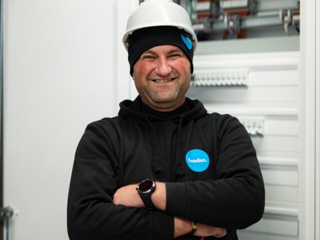 photo of Electrician